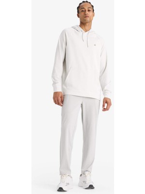 DeFacto Slim Fit Dar Kesim Standart Paça Multifonksiyonel Ultrastrech Sporcu Jogger D7238AX25SP