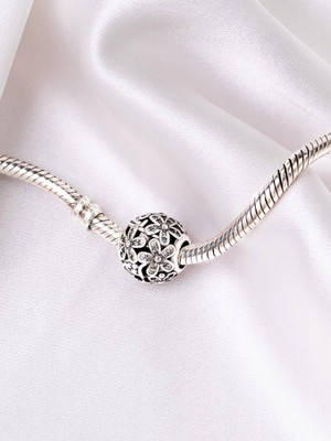 missamori 925 Ayar Gümüş Kafesli Çiçek Charm