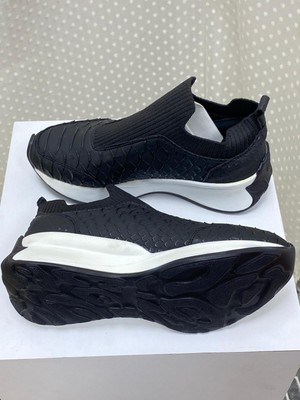 Layki 0000065 Siyah Geniş Lastikli Kadın Spor Ayakkabı