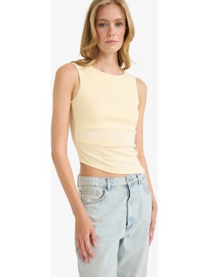 DeFacto Slim Fit Bisiklet Yaka Ribana Atlet F6275AX25AU