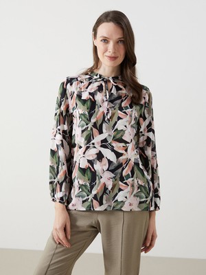 Lc Waikiki Yeni Sezon Baglamali Yaka Desenli Kadin Bluz - S5FM64Z8