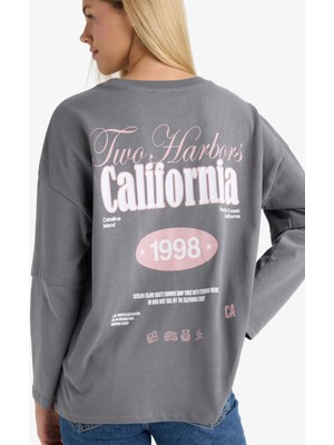 DeFacto %100 Pamuk Loose Fit Sırt Baskılı Tişört F8914AX25AU