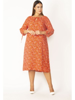 Kadın Bordo Yaka ve Kolları Bağcık Detaylı Dokuma Viskon Kumaş Çıtır Desenli Elbise 65N28831