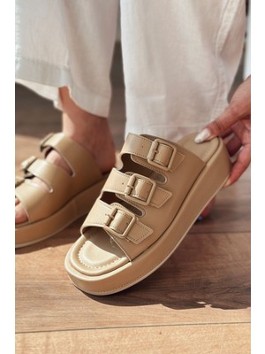 Bertix Mat Deri Toka Detaylı Kadın Terlik Nude