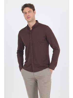 Koyu Kahverengi Italyan Düğmeli Yaka Uzunkol Cepsiz Slim Fit Gömlek 1004250254