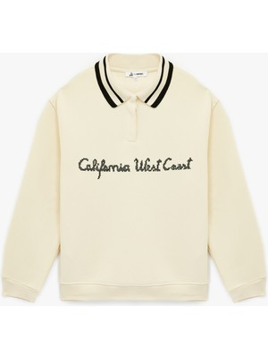 Uzun Kollu Düğmeli Nakışlı Şardonlu Oversize Polo Yaka Sweatshirt