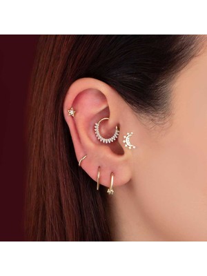 Parlayan Ay Tragus Piercing