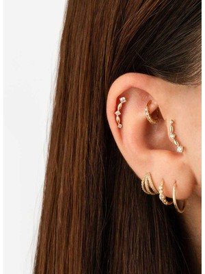 Samanyolu Tragus Piercing
