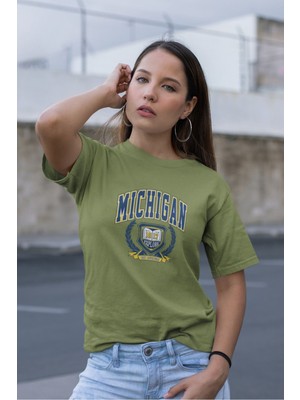 Koi Art Design Mıchıgan 1817 Baskılı / Kadın Çok Renkli T-Shirt %100 Pamuk Regular Fıt Rahat Kalıp