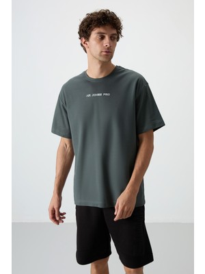 Air Jones Haki Pamuklu Kalın Yüzeyi Dokulu Oversize Fit  Baskılı Erkek T-Shirt - 88364