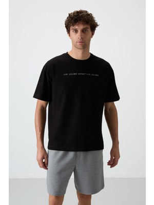 Air Jones Siyah Pamuklu Kalın Yüzeyi Dokulu Oversize Fit  Baskılı Erkek T-Shirt - 88371