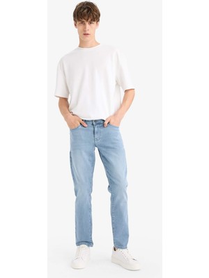 DeFacto Pedro Slim Fit Dar Kalıp Normal Bel Dar Paça Jean Pantolon F9814AX25AU