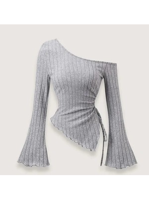 Omzu   Düşük  Zilli Kol   Asimetrik   Bluz