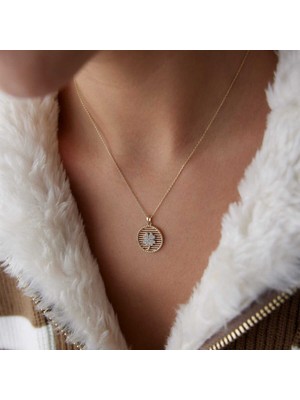 Izgara Taşlı Yonca Kolye