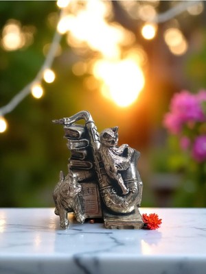 Gümüş Kaplama Kedi Dekoratif Obje ve Biblo