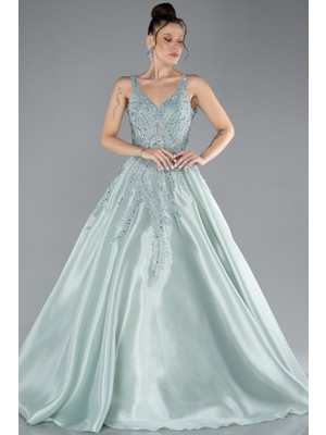 Işlemeli Uzun Büyük Beden Özel Tasarım Abiye ABU3618