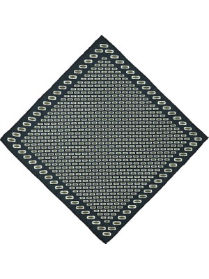 Kiğılı Siyah Desenli Mendil Polyester Malzemeden Şıklık ve Zarafet İçin Tasarlandı