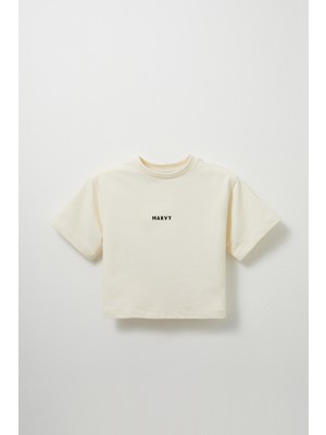 Ekru Nakış Detaylı Hafif Kısa Kesim Tshirt