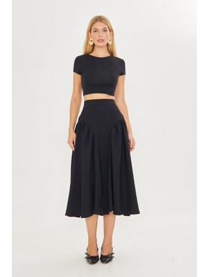 Shakira Siyah Etek