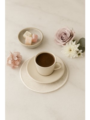 Arancione Co. Beyaz Detaylı Yuvarlak 6'lı Kokteyl Peçete