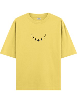 Lunar Cycle Yoga Oversize T-Shirt Sarı