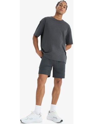 DeFacto Standart Fit Sporcu Beli Bağcıklı Cepli Şort E2585AX25SM