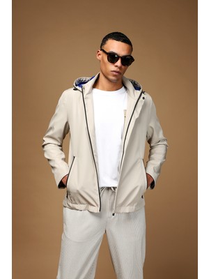 Kapüşonlu Spor Mont