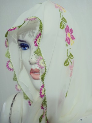 El Emeği Nakış Işlemeli Iğne Oyalı Namaz Örtüsü Çeyizlik Mevlit Başörtüsü Krep Kumaş 145X75 cm