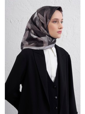 Armine Geometrik Desenli Saf Ipek Twill Eşarp 9413D 84