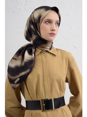 Armine Leopar Desenli Saf Ipek Twill Eşarp 9432D 02