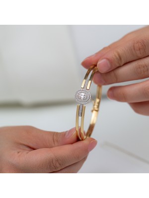 Oval Baget Taşlı Kelepçe
