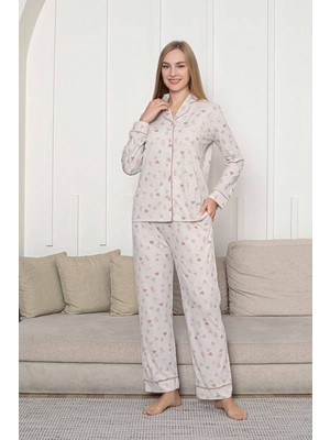 Kadın Bej Kalpli Mevsimlik Boydan Önden Düğmeli Gömlek Yaka Likralı Viskon Uzun Kol Cepli Pijama Takımı