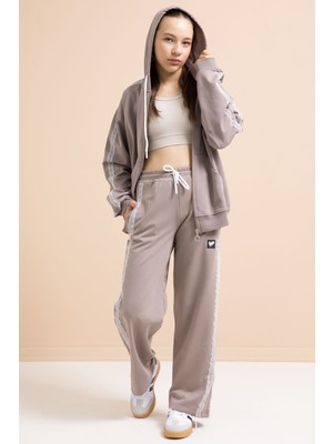 Cansın Mini Kahverengi Dantel Şeritli Hırkalı Kız Çocuk Eşofman Takımı 2li 2024 Sezonsuz Regular Kalıp