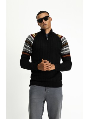Kiğılı Yarım Balıkçı Yaka Slim Fit Dar Kesim Fermuarlı Desenli Dikişsiz Triko Kazak