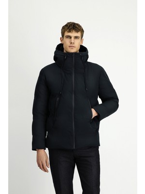 Kapüşonlu Şişme Spor Mont