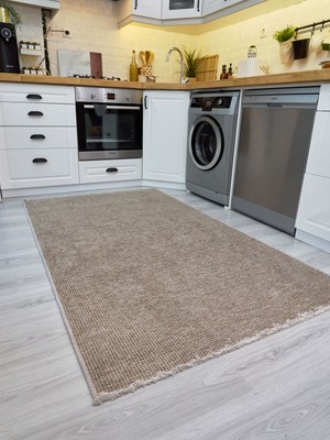 Bespoky 80x250 cm Bej Yıkanabilir Halı | Mutfak Yolluk Halısı | Leke Tutmayan, Kaymaz | 2412-BEJ