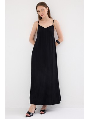 Siyah Ince Askılı V Yaka Uzun Elbise 8026A