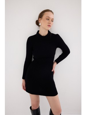 Siyah Balıkçı Yaka Triko Mini Elbise 1907
