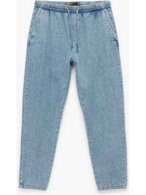 Pamuklu Cep Detaylı Beli Bağcıklı Bol Kalıp Jean Pantolon