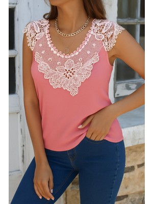 Nidam Butik Kadın Kolsuz Dantel Yaka Kaşkorse Bluz