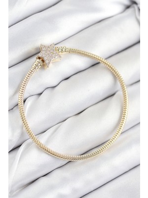 Pirinç Charm Zirkon Taşlı Yıldız Model Gold Renk Kadın Bileklik