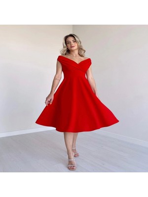 Kadın Kısa Kollu Kruvaze Yaka Eteği Volanlı Krep Elbise