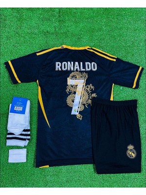 R.e.a.l M.a.d.r.i.d 2024/25 Yeni Sezon Cristiano Ronaldo Konsept Çocuk Forması 4'lü Set (Black-Gold)