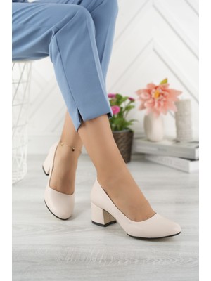 Topuklu Kılasik Bayanayakkabı