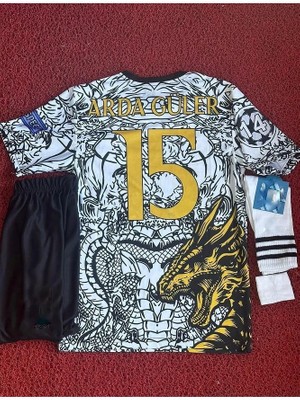 R. Madridd Ejderha Desenli Ardâ-Gülêr Özel Konsept Çocuk Forması 4'lü Set (Black-White)