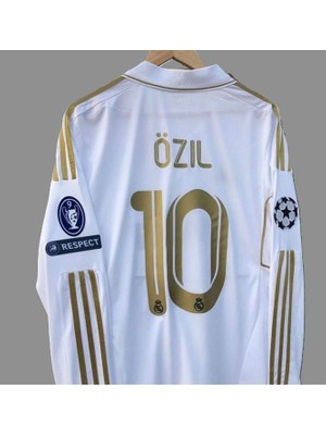 R.e.a.l M.a.d.r.i.d 2011-12 Sezon Mesut Özil Nostalji FORMASI663455245