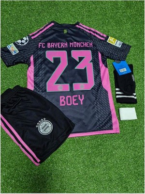 Bayern Münih 2023/24 Yeni Sezon S.boey Deplasman Çocuk Forması 4'lü Set