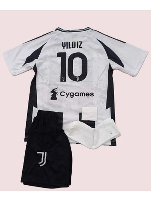 Juventuss 2024/25 Yeni Sezon Kenan Yıldız Iç Saha Çocuk Forması 4'lü Set (10)
