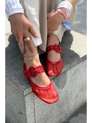 Cyreya File Kırmızı Toka Detaylı Mary Jane