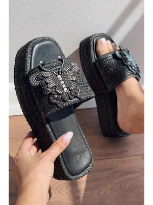 Dayned Hasır Taş Detaylı Kadın Terlik Siyah